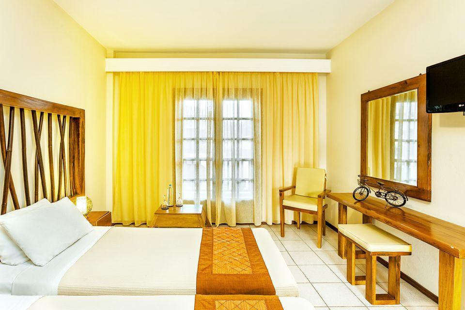 Xenios Possidi Paradise Hotel エクステリア 写真